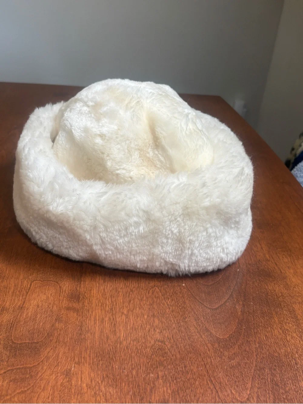 Source Unknown Cream Faux Fur Bucket Hat